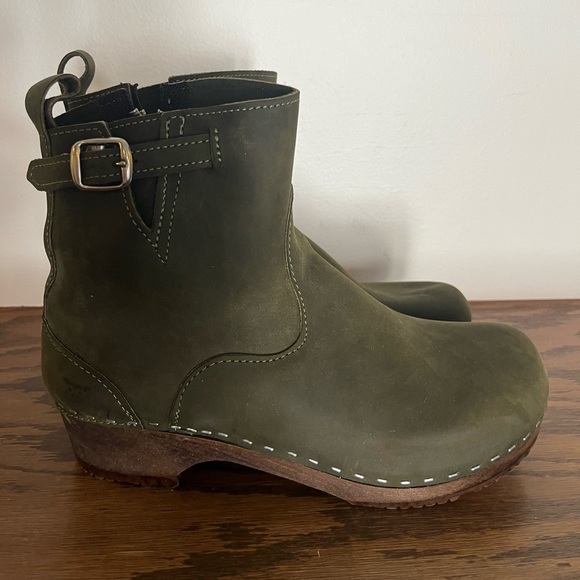 Sandgrens Olive Green Ankle Boots - Picture 7 of 8